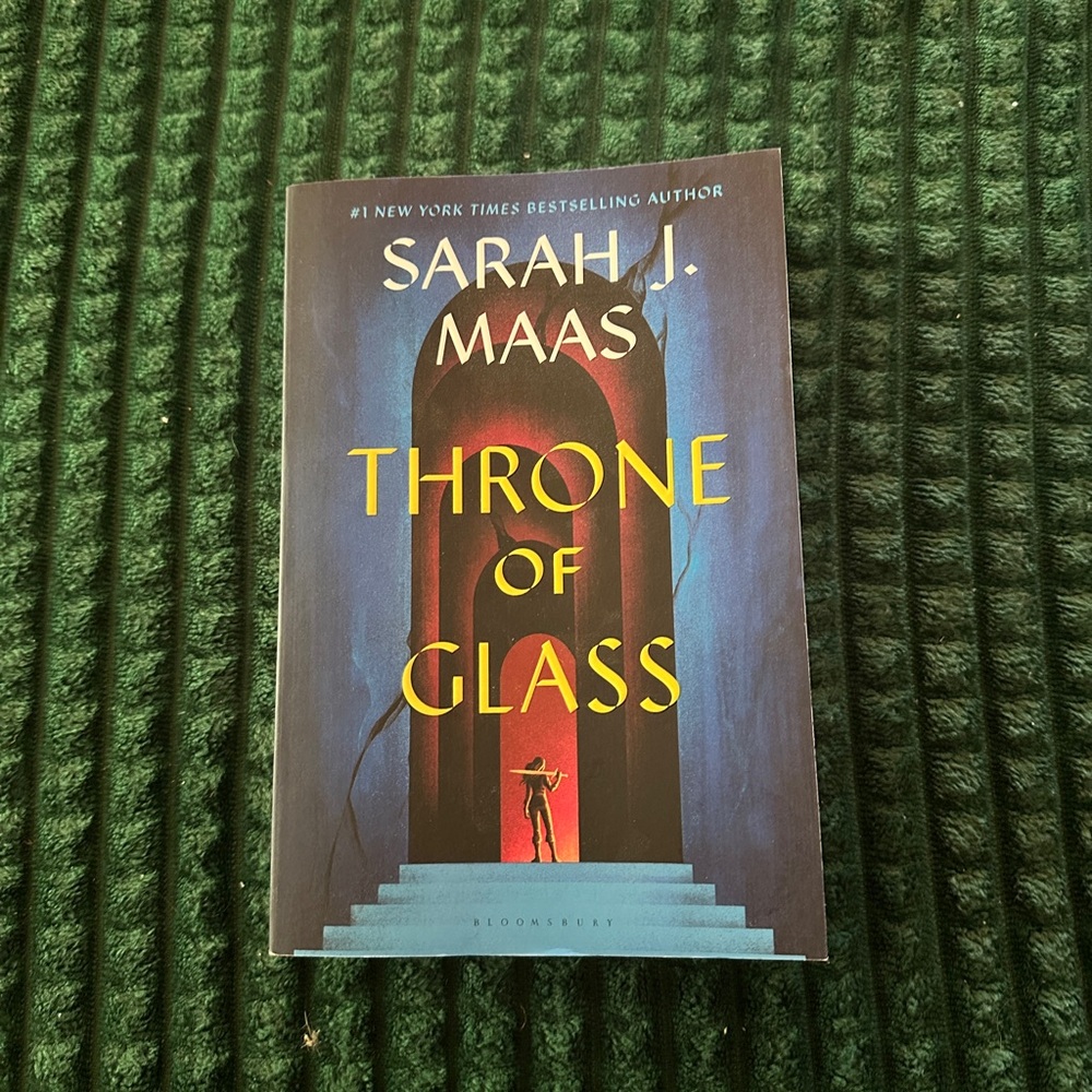 Throne of Glass Book by Sarah J. Maas